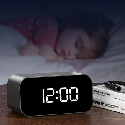 4K HD WIFI Clock Camera 166degree Camera Micro Cam IR Night View Alarm Camcorder Digital Watch Video Mini DVR Oculta Small Cam